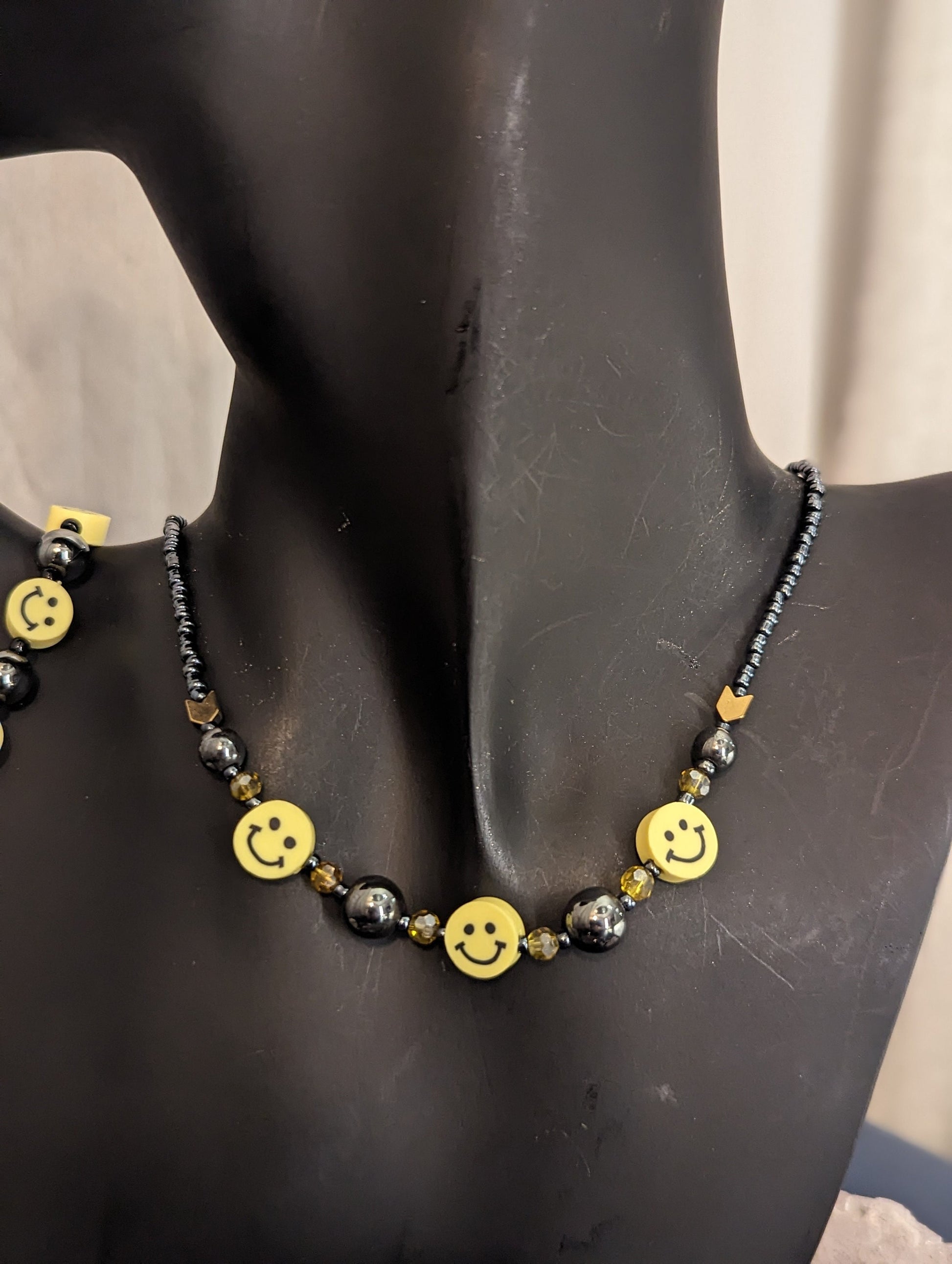 Unisex Yellow Smiley Beaded Set