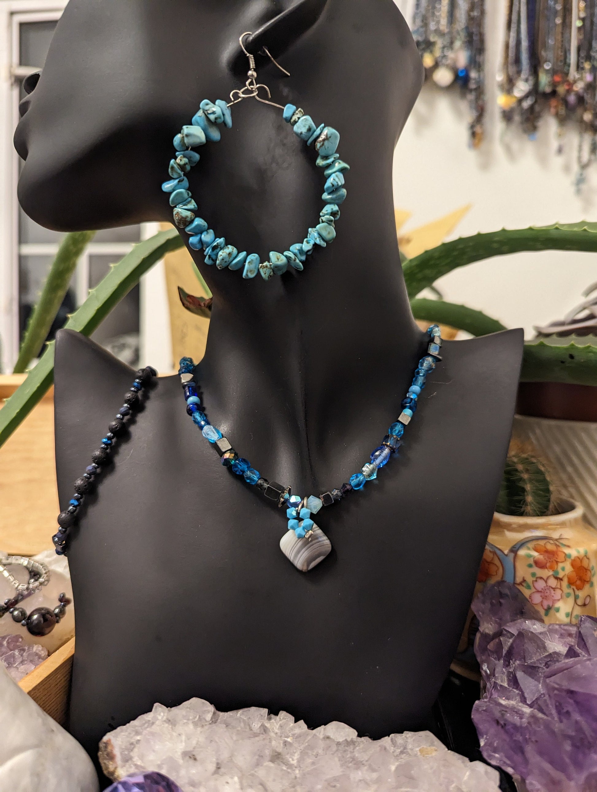 Light Blue Necklace with Agate Grey Gemstone Pendant and Turquoise Loop Earrings with Black Blue Beaded Bracelet