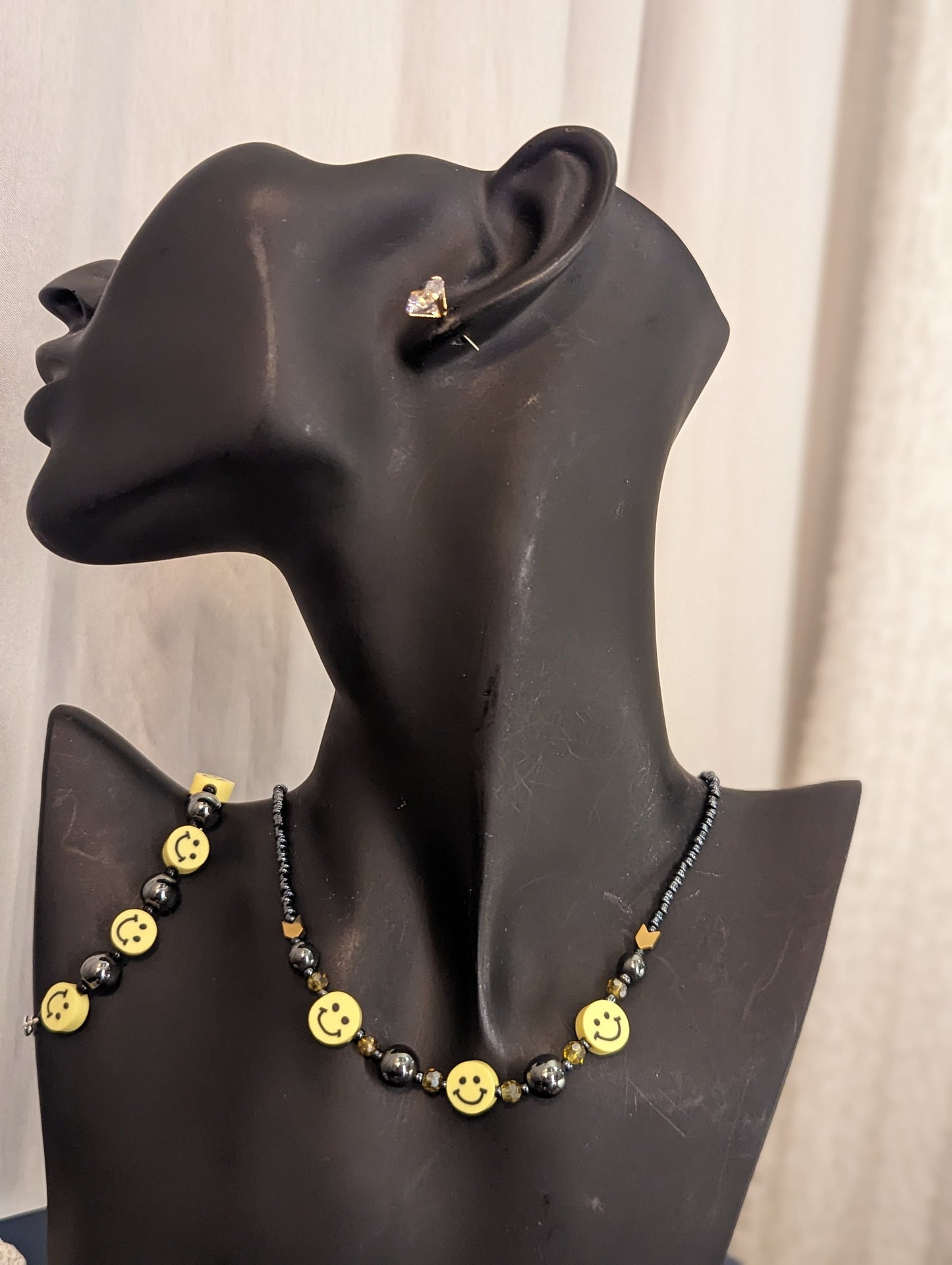 Unisex Yellow Smiley Beaded Set