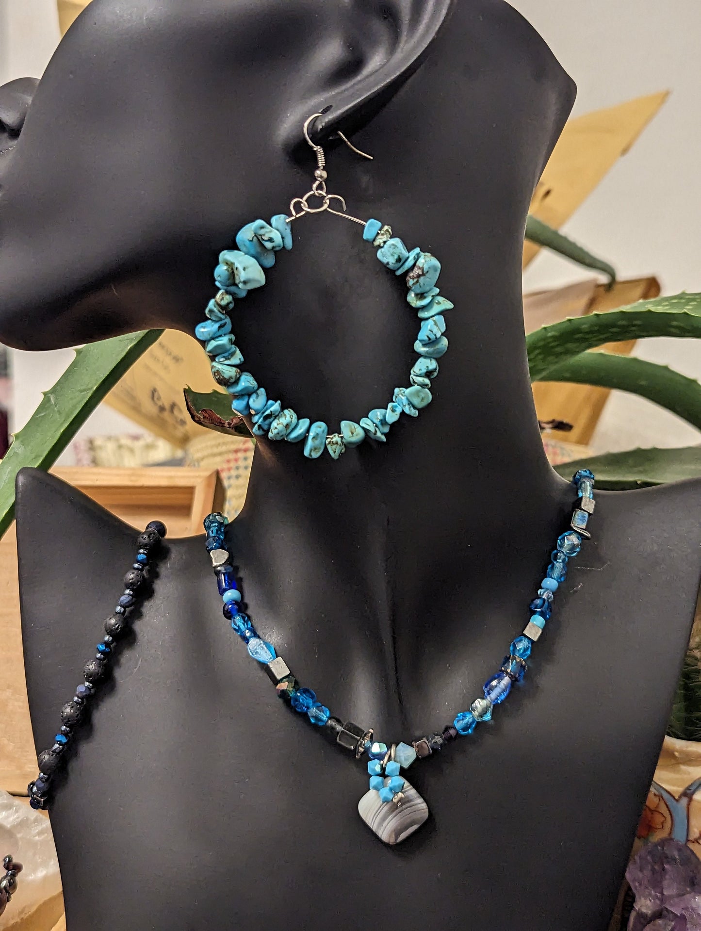 Light Blue Necklace with Agate Grey Gemstone Pendant and Turquoise Loop Earrings with Black Blue Beaded Bracelet