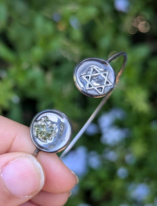 Resin Magen David Israeli White Flowers Stainless Steel Adjustable Bracelet